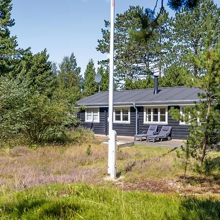 Holiday home Reinhardt - 800m From The Sea By Interhome