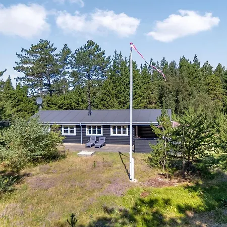 Holiday home Reinhardt - 800m From The Sea By Interhome