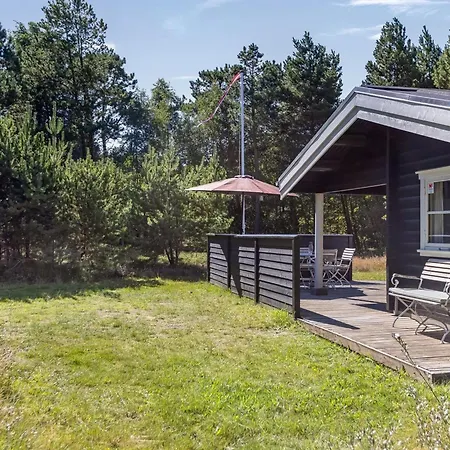 Reinhardt - 800m From The Sea By Interhome Molby