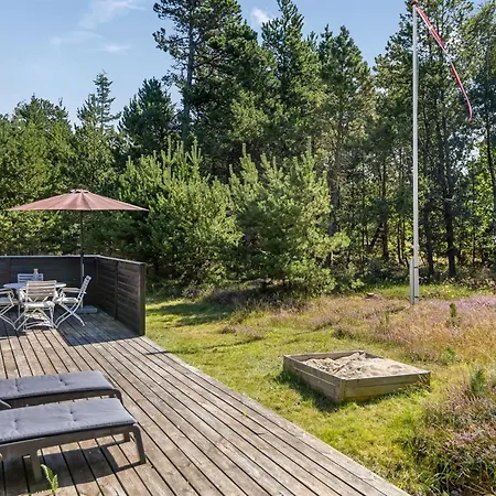Reinhardt - 800m From The Sea By Interhome * Molby